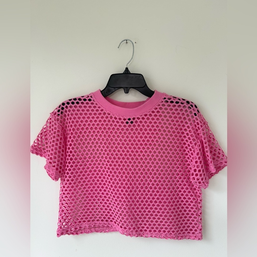 Pink mesh top forever 21 size small